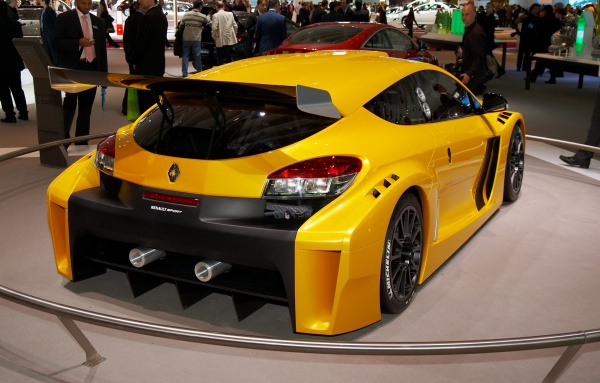 Renault Meganue Coupe